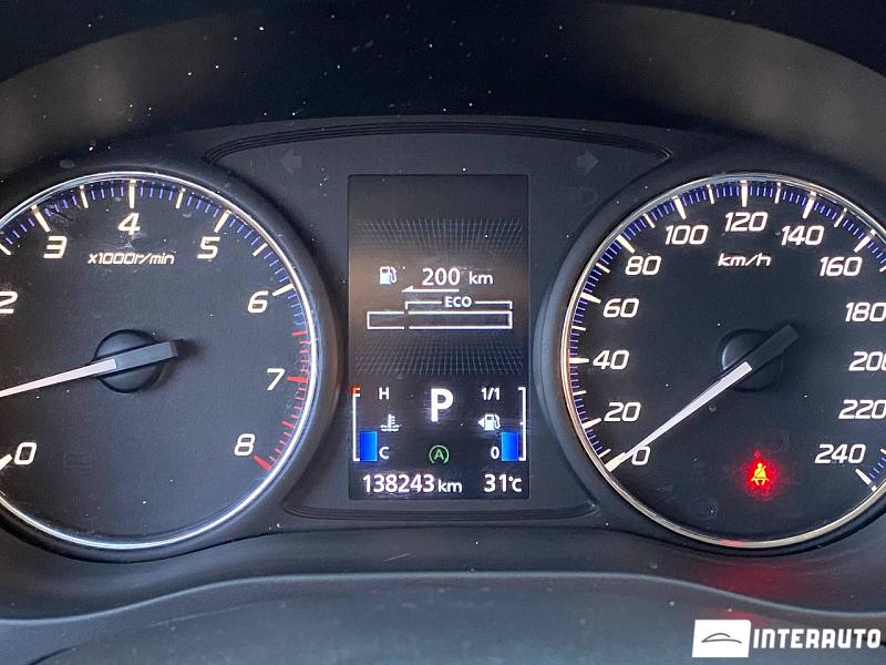 Mitsubishi Outlander 10 mitsubishi outlander 2016