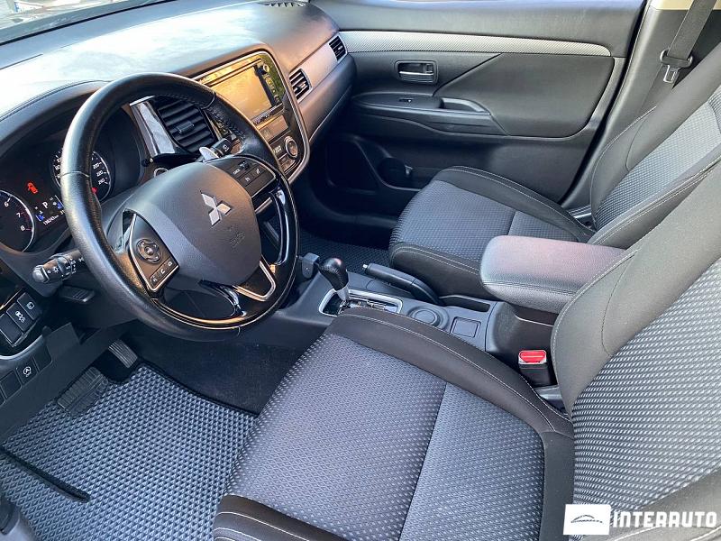 Mitsubishi Outlander 6 mitsubishi outlander 2016