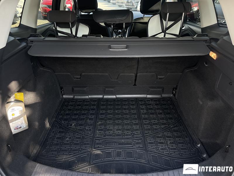 Ford Kuga 25 ford kuga 2017