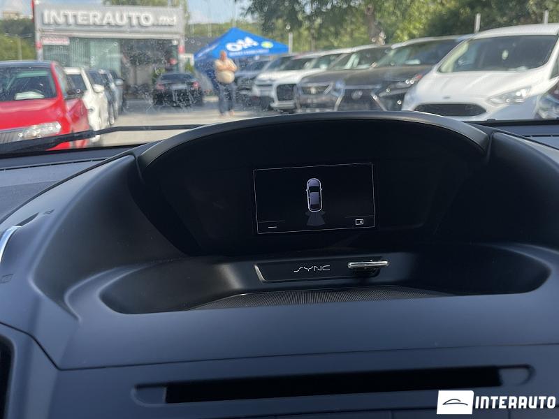 Ford Kuga 17 ford kuga 2017