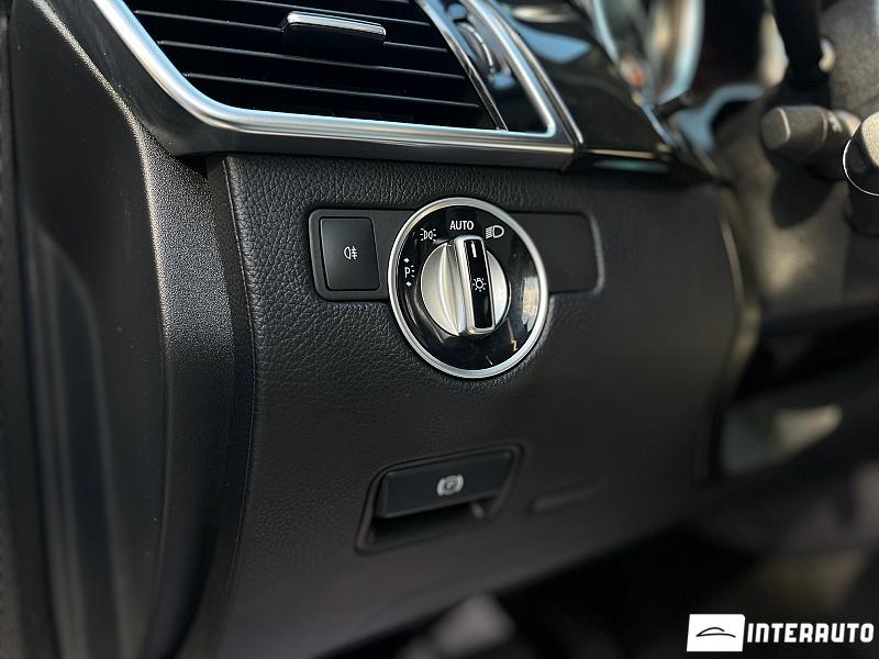 Mercedes GLE 550e 10 mercedes gle 550e 2016