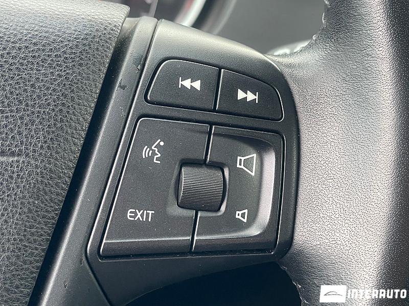 Volvo V 40 11 volvo v 40 2017