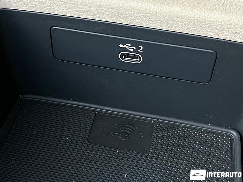 Audi A4 17 audi a4 2020