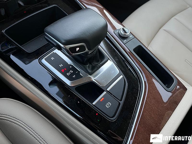 Audi A4 16 audi a4 2020