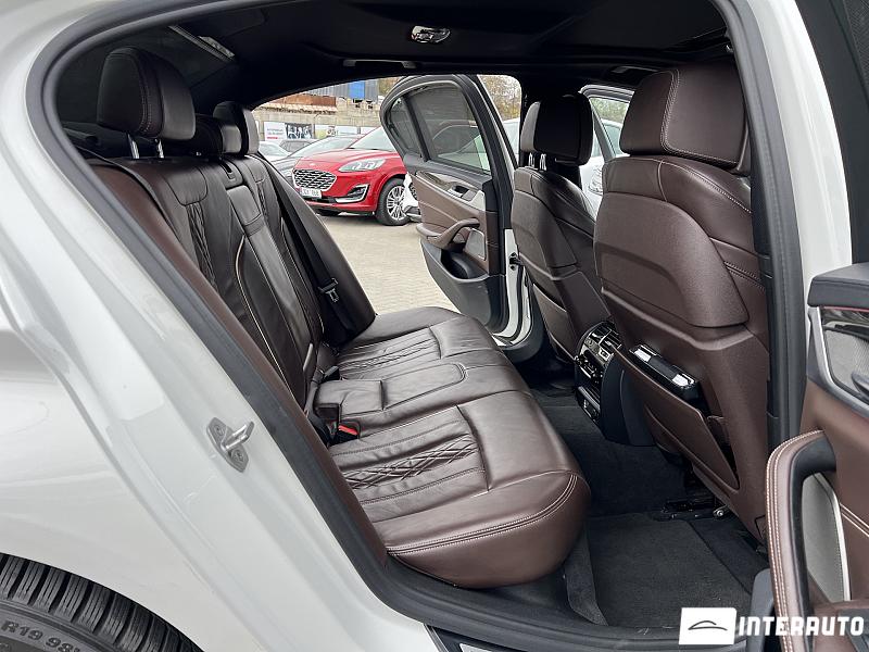 BMW 530 15 bmw 530 2017