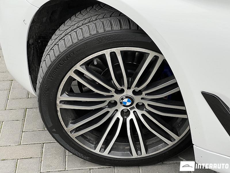 BMW 530 18 bmw 530 2017