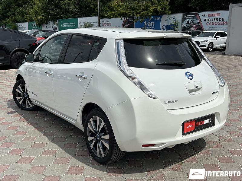 Nissan Leaf 2 nissan leaf 2013