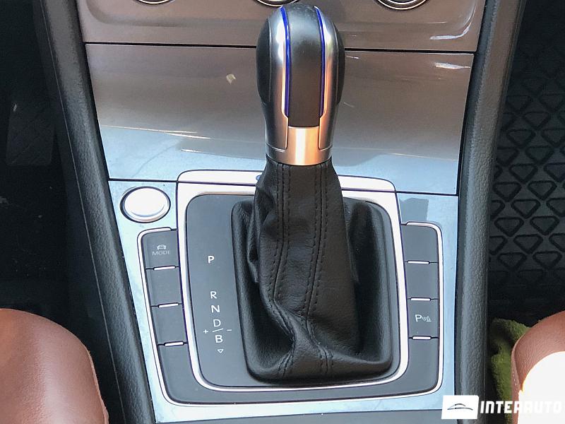 Volkswagen e-Golf 18 volkswagen e-golf 2016