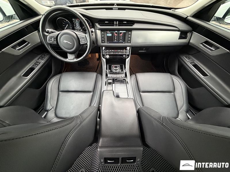 Jaguar XF 9 jaguar xf 2017