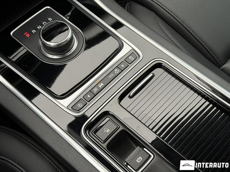 Jaguar XF 15 jaguar xf 2017