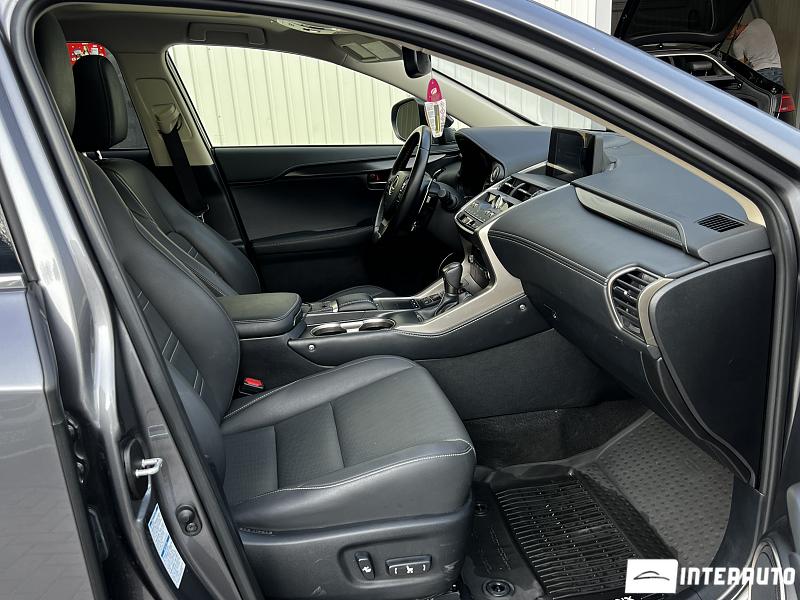 Lexus NX 300 18 lexus nx 300 2020