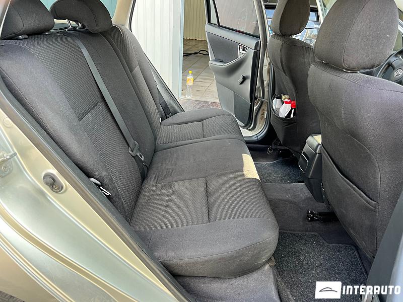 Toyota Corolla 16 toyota corolla 2005