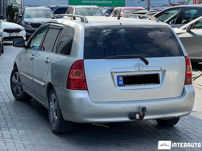 Toyota Corolla 2 toyota corolla 2005