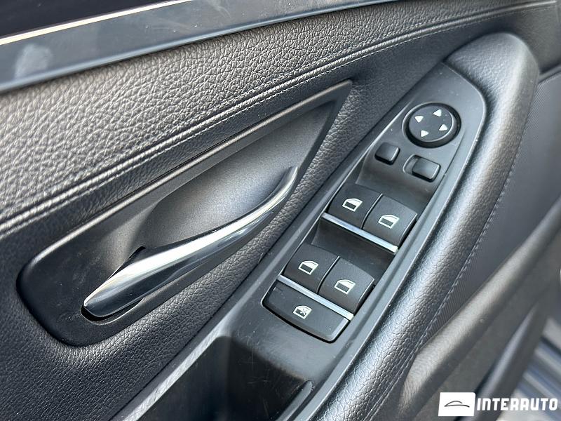 BMW 520 15 bmw 520 2016