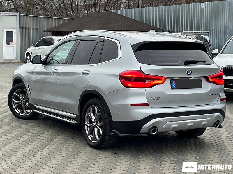 BMW X3 2.0D 2 bmw x3 2.0d 2019