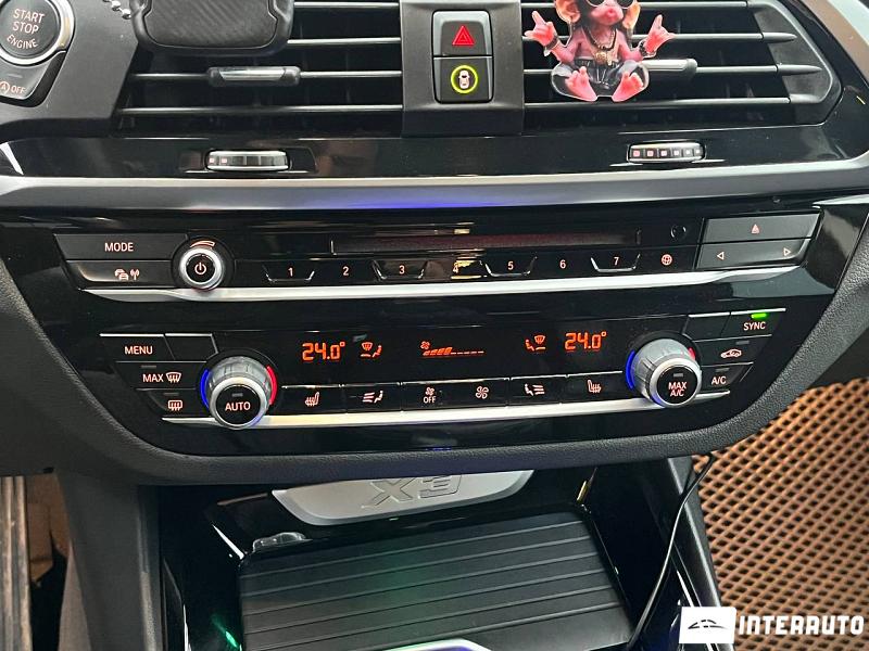 BMW X3 2.0D 12 bmw x3 2.0d 2019