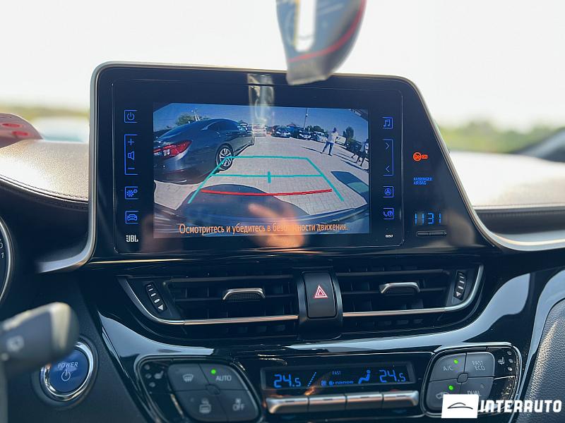 Toyota C-HR 16 toyota c-hr 2017