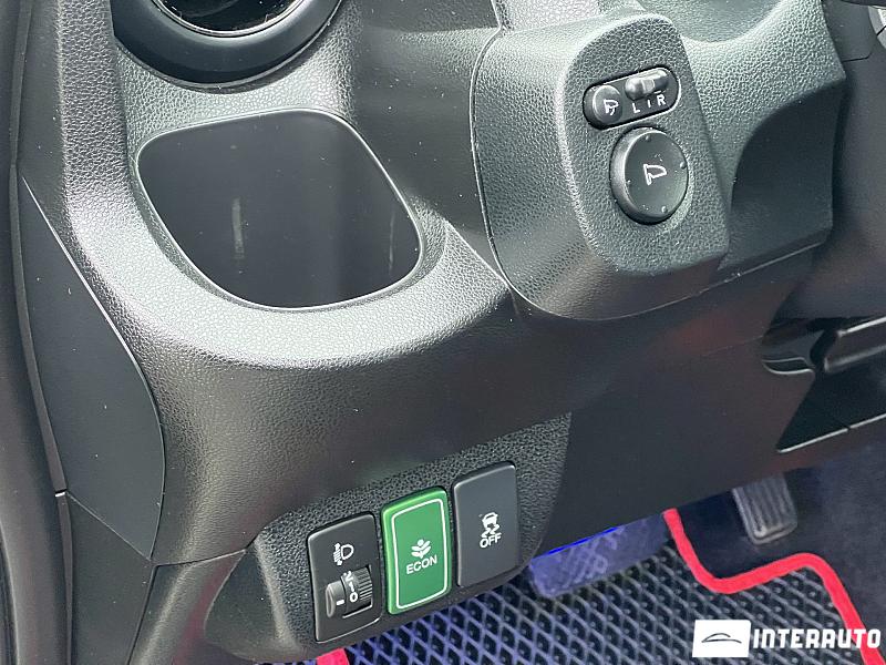 Honda Jazz 18 honda jazz 2012