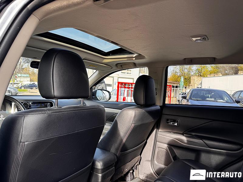 Mitsubishi Outlander 16 mitsubishi outlander 2013