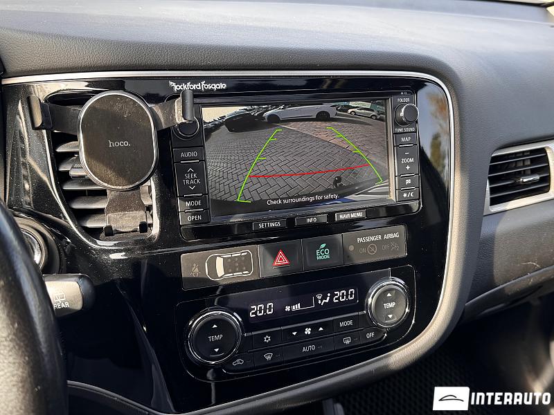 Mitsubishi Outlander 10 mitsubishi outlander 2013