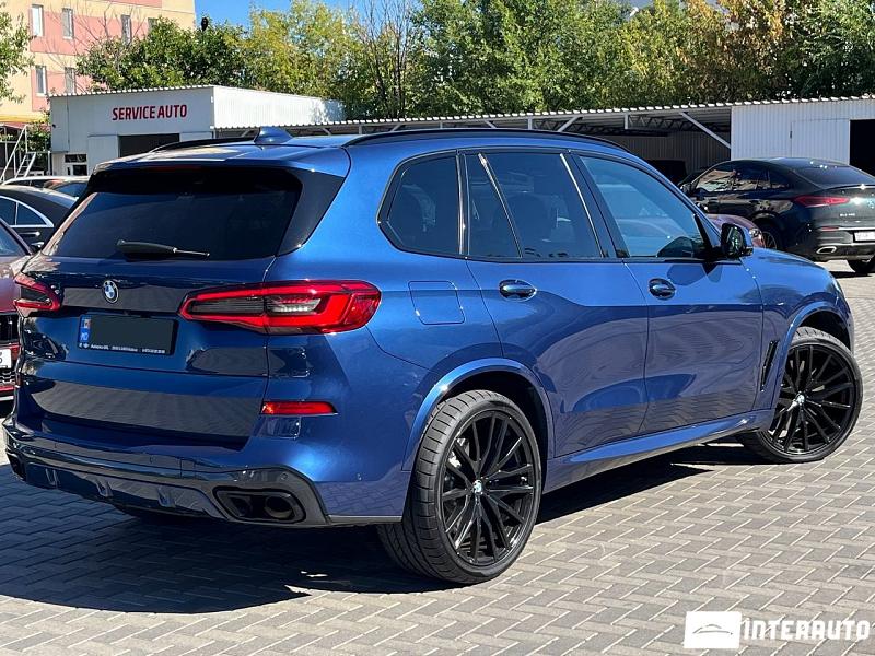 BMW X5 4.0i 2 bmw x5 4.0i 2018