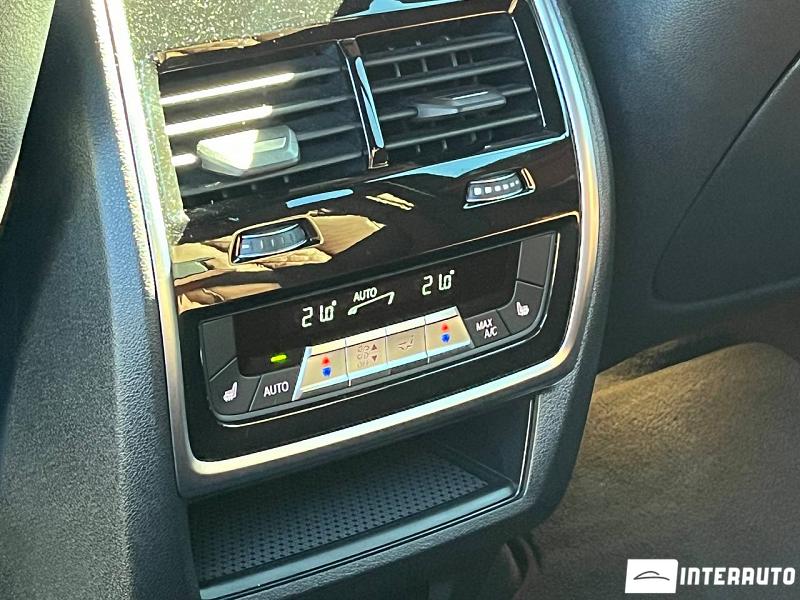 BMW X5 4.0i 15 bmw x5 4.0i 2018