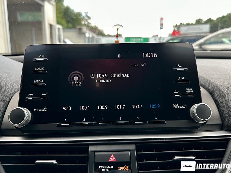 Honda Accord 15 honda accord 2020