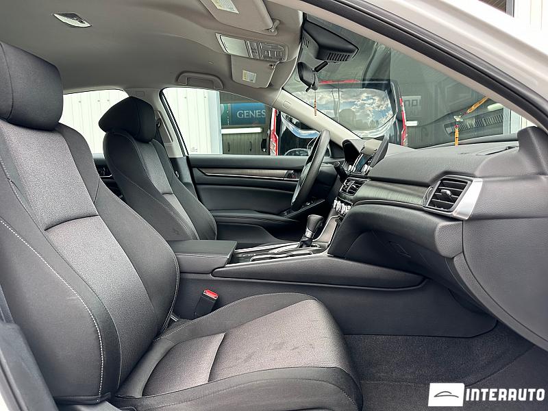 Honda Accord 19 honda accord 2020