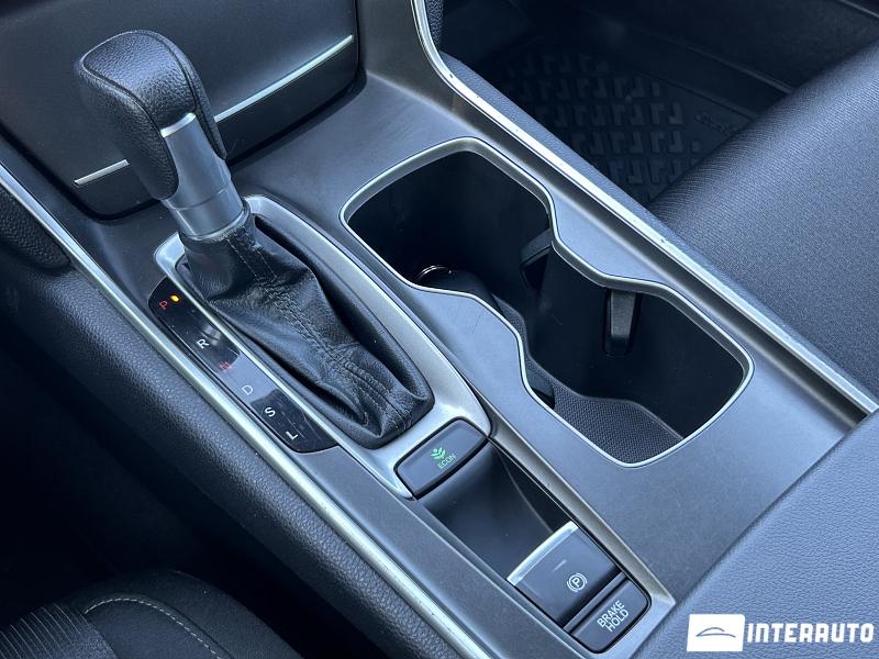 Honda Accord 13 honda accord 2020