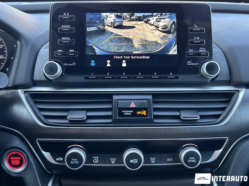 Honda Accord 12 honda accord 2020