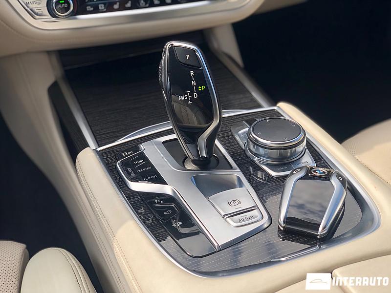 BMW 740 16 bmw 740 2016