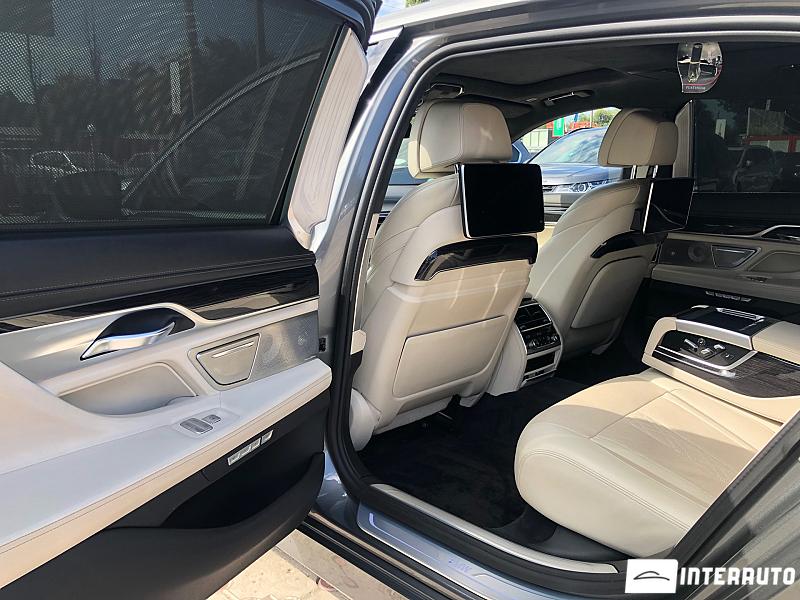 BMW 740 17 bmw 740 2016