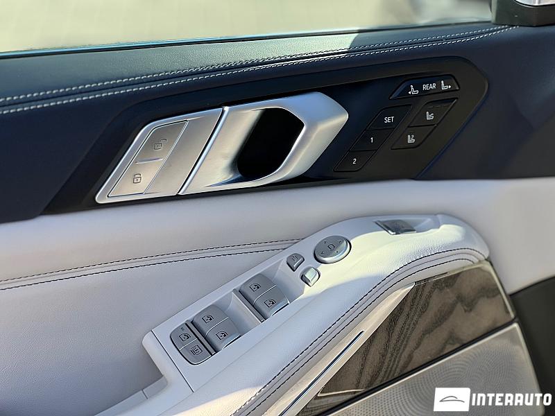 BMW X7 3.0d 9 bmw x7 3.0d 2019