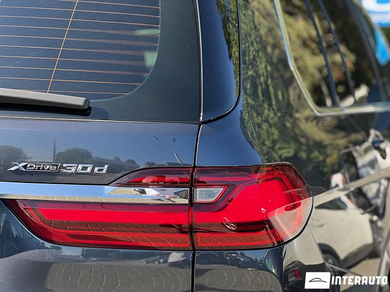 BMW X7 3.0d 6 bmw x7 3.0d 2019