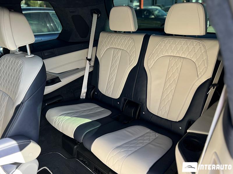 BMW X7 3.0d 25 bmw x7 3.0d 2019