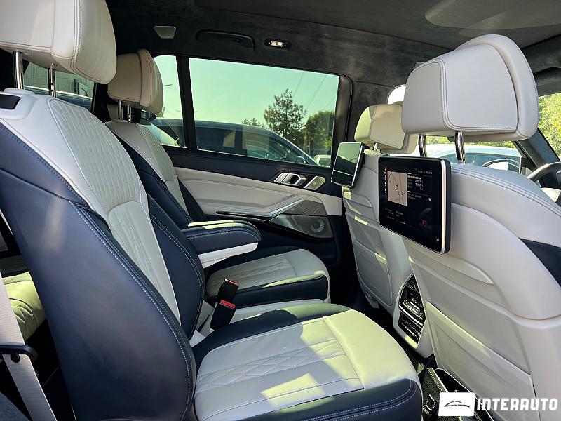 BMW X7 3.0d 23 bmw x7 3.0d 2019