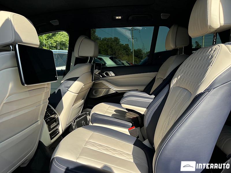 BMW X7 3.0d 21 bmw x7 3.0d 2019