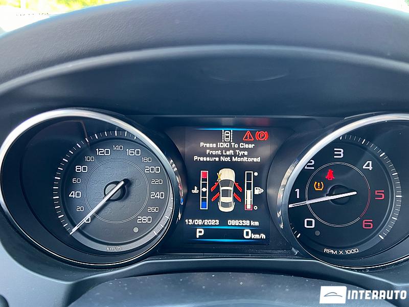 Jaguar XE 8 jaguar xe 2016