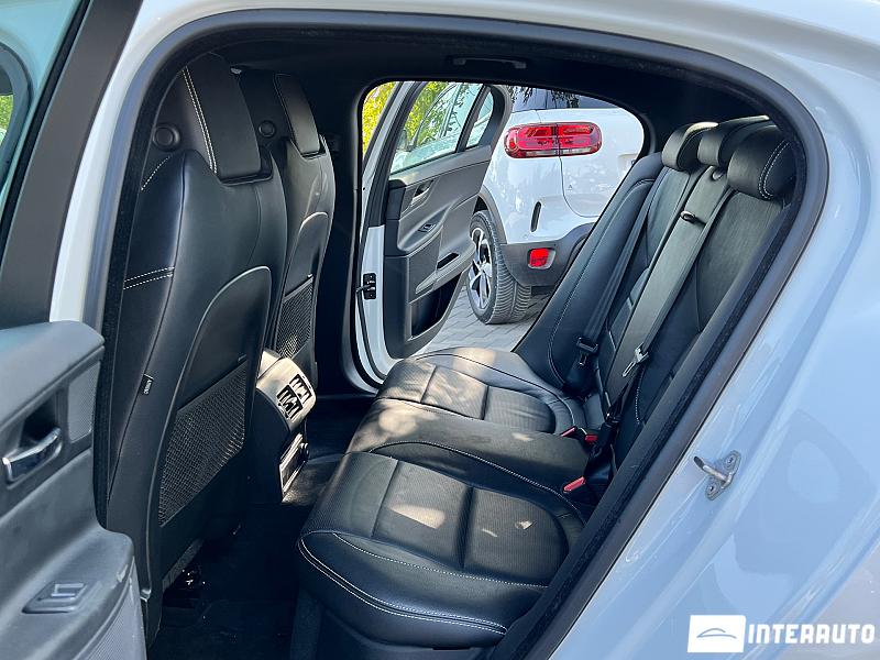 Jaguar XE 13 jaguar xe 2016