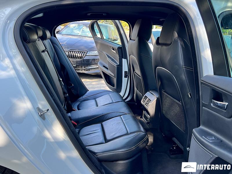 Jaguar XE 14 jaguar xe 2016