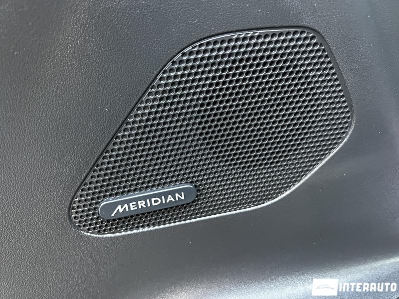 Jaguar F-Pace 18 jaguar f-pace 2017