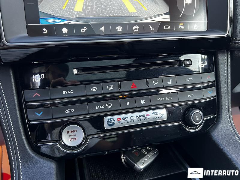 Jaguar F-Pace 11 jaguar f-pace 2017