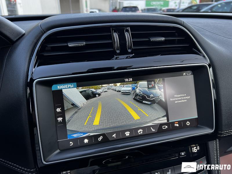 Jaguar F-Pace 9 jaguar f-pace 2017