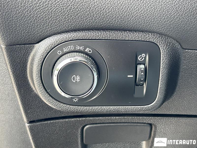 Opel Zafira 9 opel zafira 2015