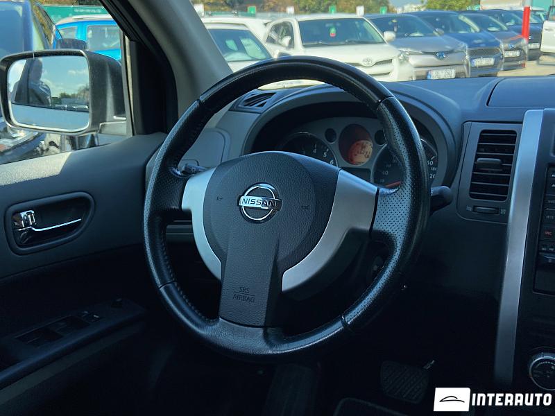 Nissan X-Trail 7 nissan x-trail 2010