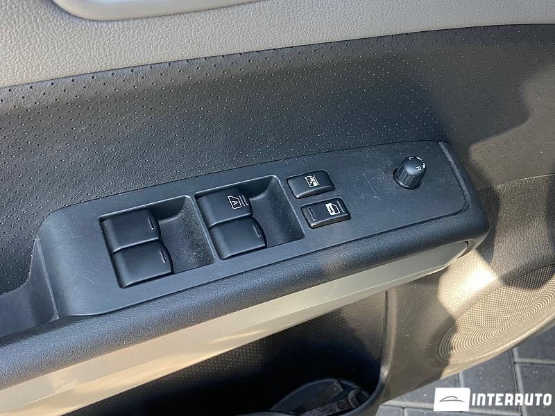 Nissan X-Trail 15 nissan x-trail 2010