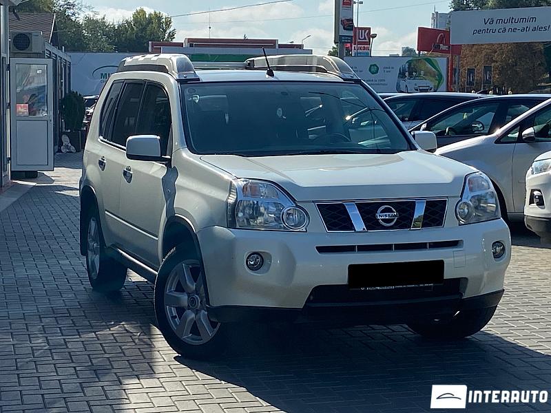 nissan x-trail 2010