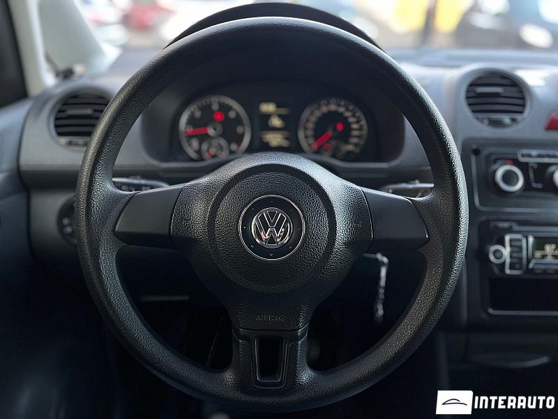 Volkswagen Caddy Maxi 10 volkswagen caddy maxi 2015