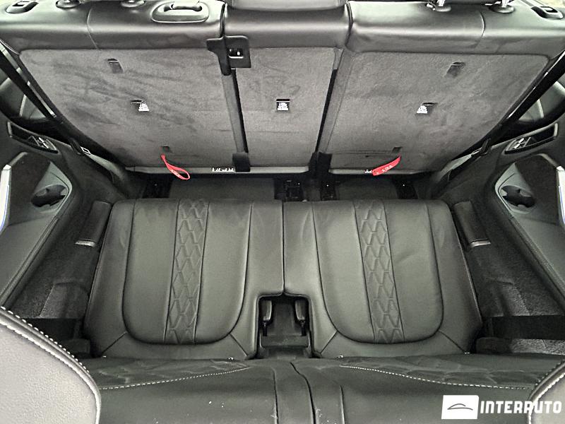 BMW X7 4.0i 25 bmw x7 4.0i 2020