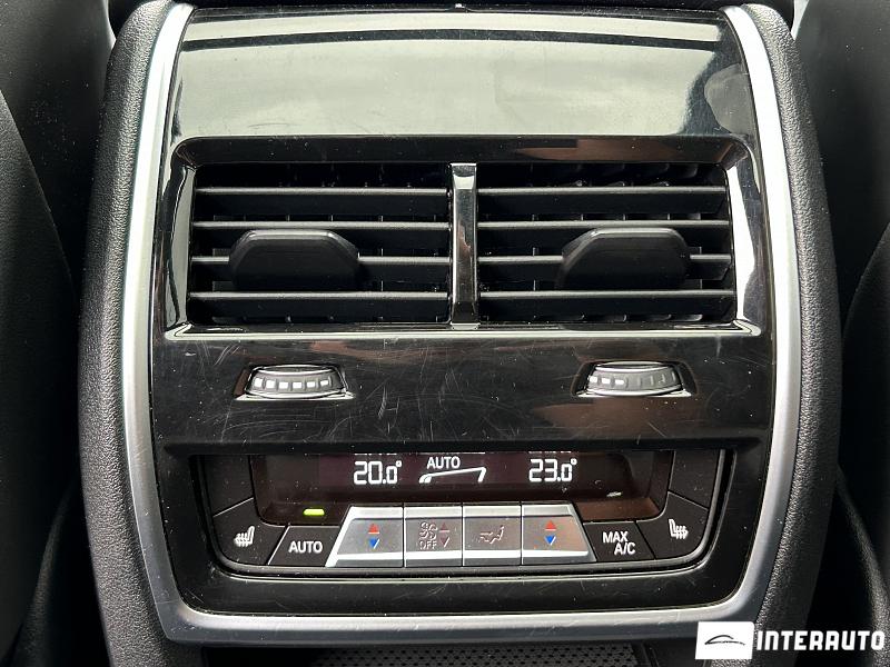 BMW X7 4.0i 24 bmw x7 4.0i 2020